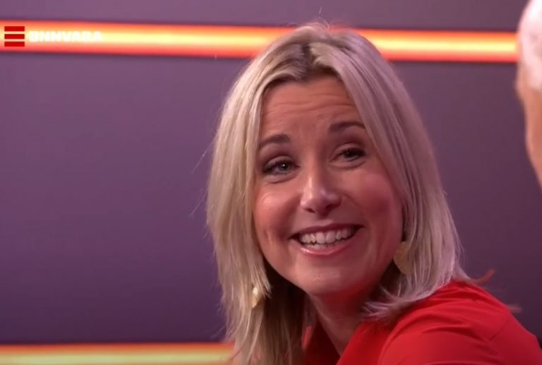 Alles over Carrie ten Napel: haar tv-carrière, haar vader en het verdriet uit haar jeugd
