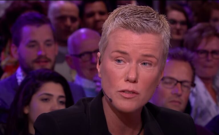 Ellie Lust: alles over haar jeugd, politieloopbaan, tv carrière en privéleven