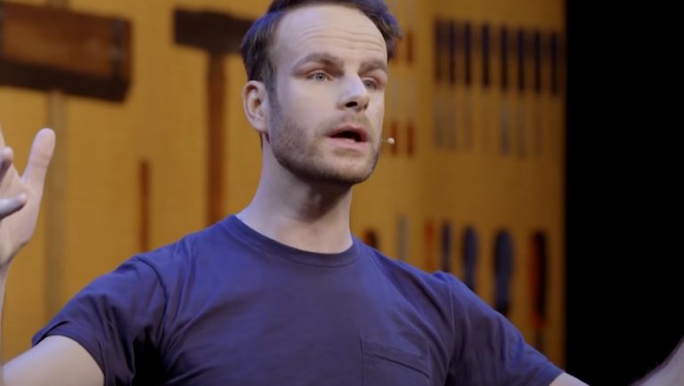 Henry van Loon: zijn satirische optredens, zijn privéleven en zijn achtergrond