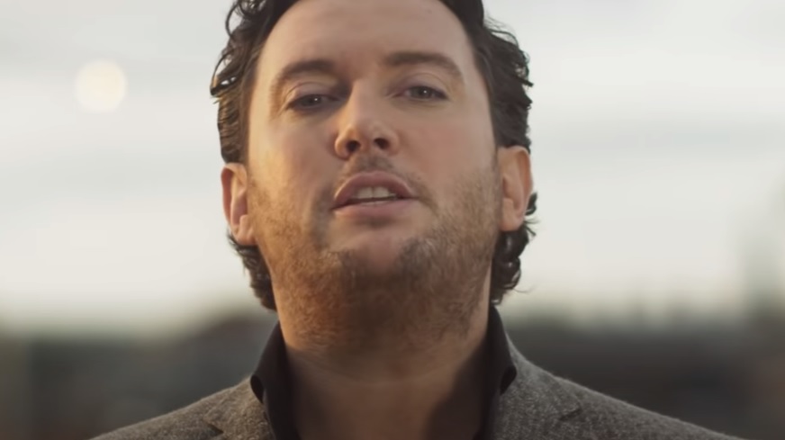 tino martin zijn carri re zijn priv leven en zijn achtergrond tino martin zijn carri re zijn priv leven en zijn achtergrond